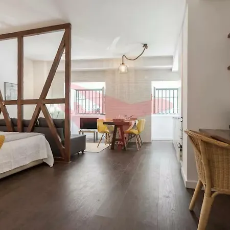 Апартаменты Chiado Studio Palacio *